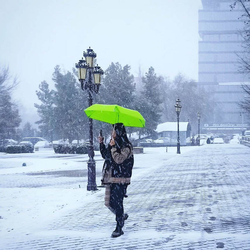 ❄️ Достаем куртки и сапоги: в Узбекистан идёт похолодание, будут заморозки и снег