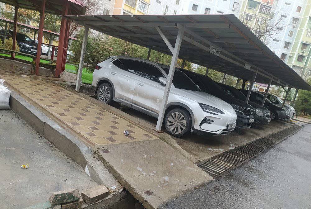 ❗️Теперь в Узбекистане за парковку возле дома можно получить штраф