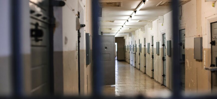 В Узбекистане помогут молодежи адаптироваться к жизни после колонии