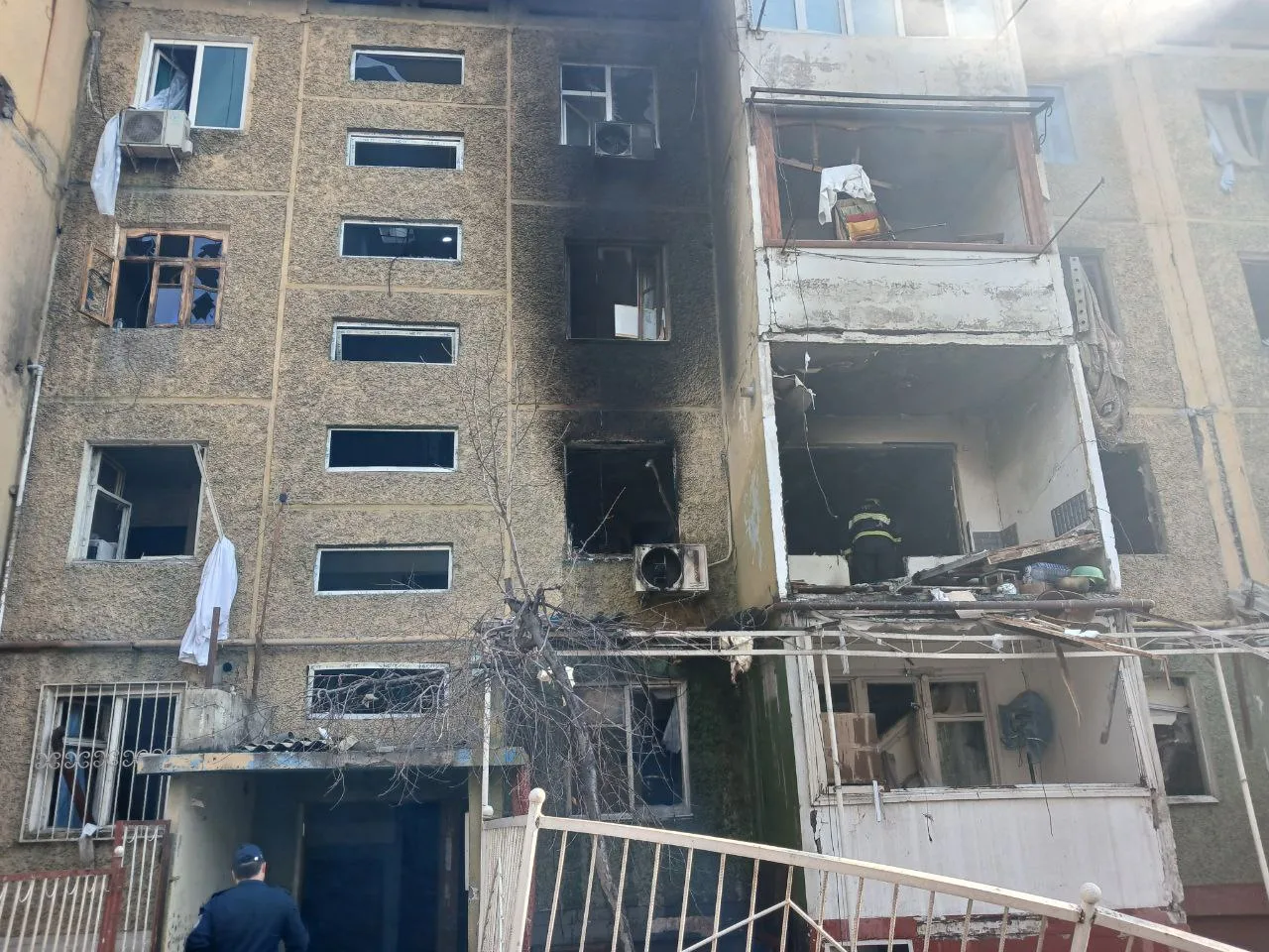 В Коканде произошел взрыв газа в многоэтажном доме