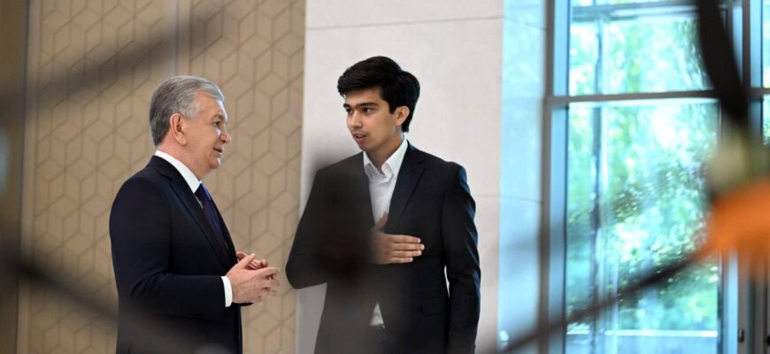 Узбекистан инвестирует 200 миллионов долларов в молодежное предпринимательство