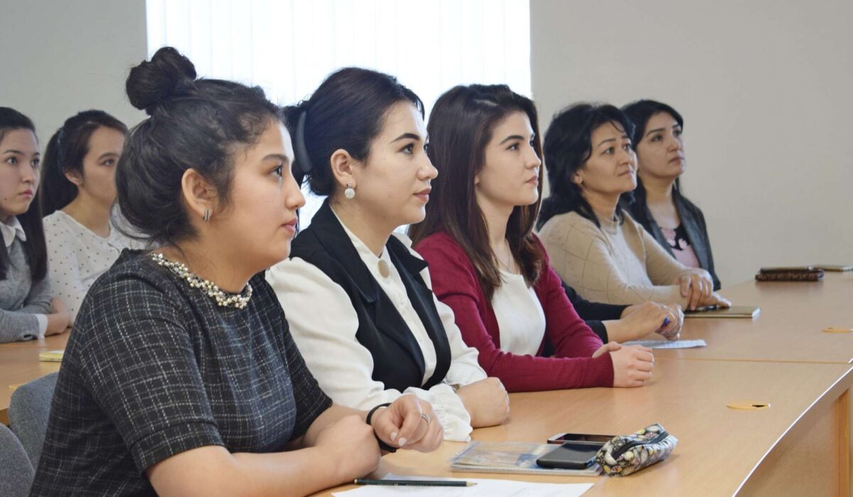 O‘zbekistonda besh yillik ish stajiga ega ayollar uchun OTMlarga qabul jarayoni boshlanmoqda