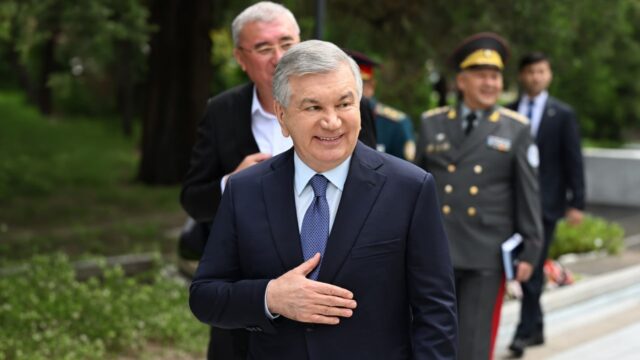 Prezident Mirzo Ulug‘bek tumani tajribasini butun poytaxtda qo‘llash bo‘yicha topshiriq berdi