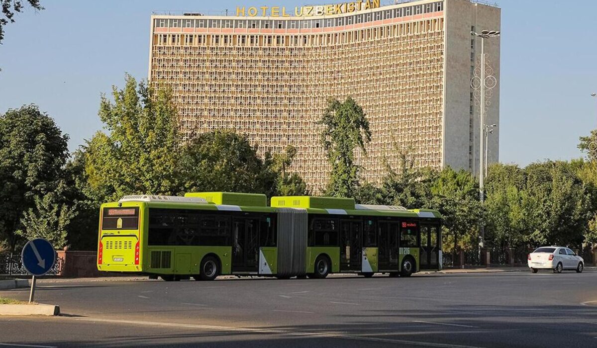 В Ташкенте расторгли договор с водителем автобуса за грубое обращение с пассажирами