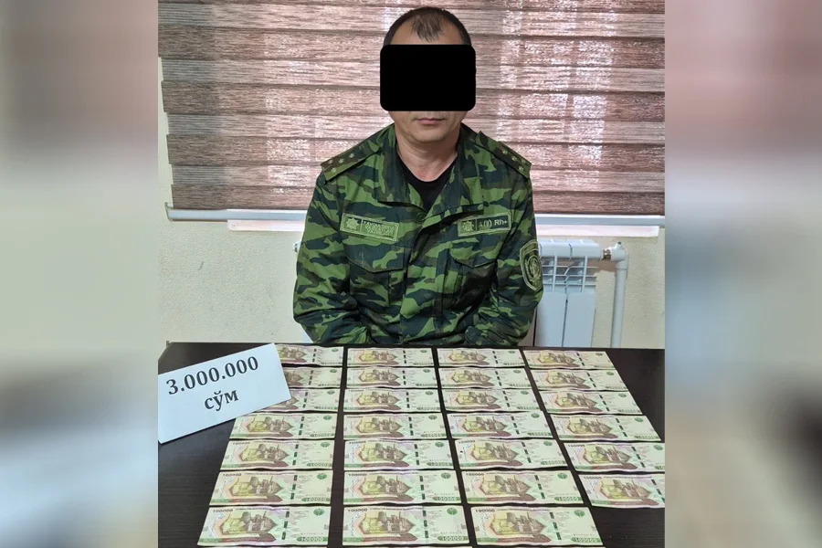 В Джизаке при получении взятки задержан высокопоставленный сотрудник МЧС