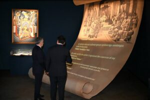 Шавкат Мирзиёев посетил обновленный Музей Темуридов