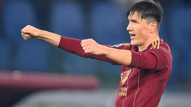 Капитан сборной Узбекистана Эльдор Шомуродов перешел в Истанбул Башакшехир