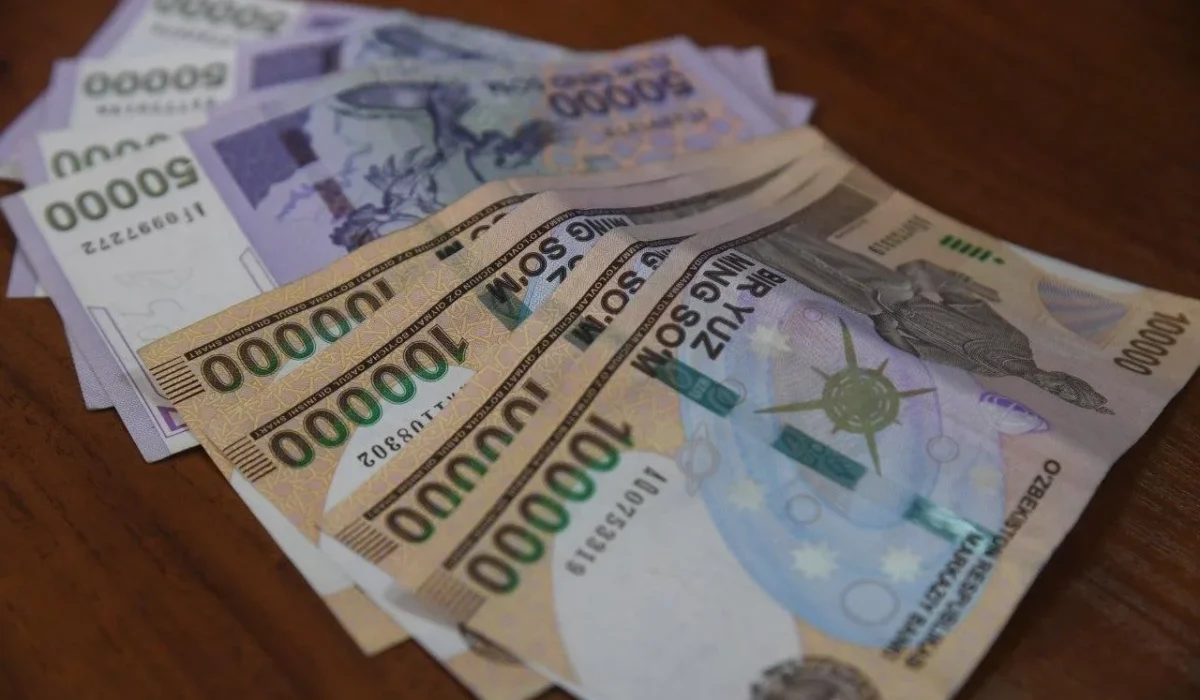 O‘zbekistonda 100 ming so‘mlik banknotalar eng ko‘p qo‘llaniladigan pulga aylandi
