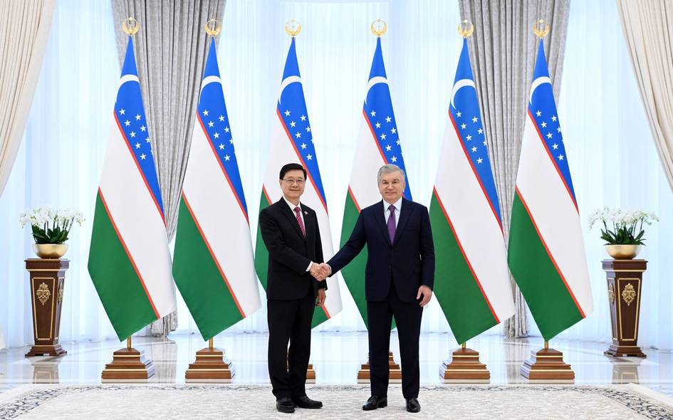 Shavkat Mirziyoyev Gonkong administratsiyasi rahbarini qabul qildi — viza tartibi bekor qilinadi