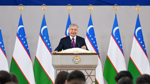 Президент объявил о выделении 500 млрд сумов на беспроцентные кредиты для молодежи