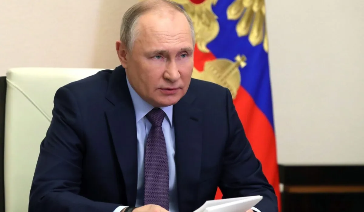 Владимир Путин признал дефицит топлива в России на фоне ударов по энергообъектам