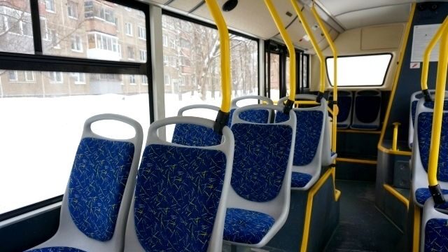 Toshkentda avtobus ichida mast erkak yo‘lovchi qizga jinsiy a’zosini ko‘rsatdi