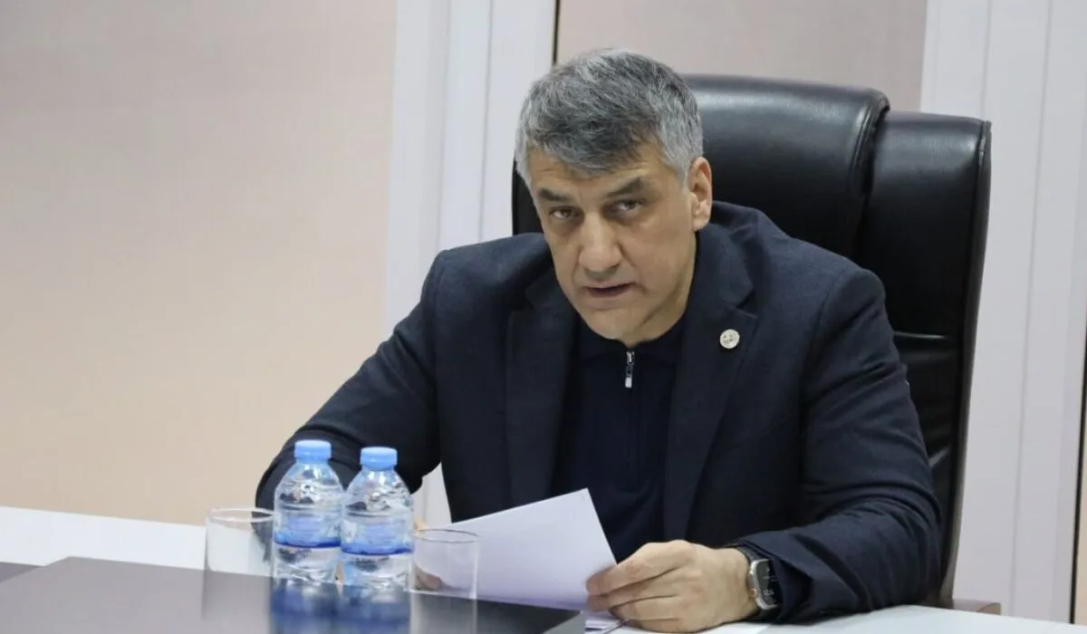 Alisher Qodirov terma jamoaning bir qator futbolchilari bilan xayrlashishga chaqirdi