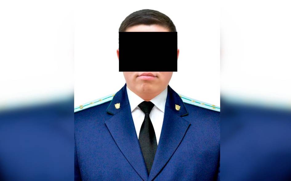 Urgut tumani prokurori o‘rinbosari poraxo‘rlik ustida ushlanib, qamoqqa olindi