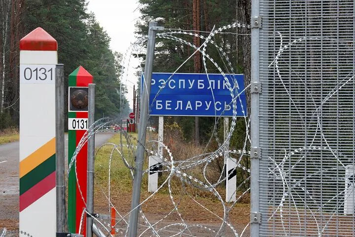Власти Беларуси призвали граждан отказаться от поездок в Россию