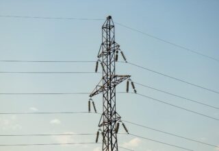 В Узбекистане предлагают снизить аванс за электроэнергию для бизнеса