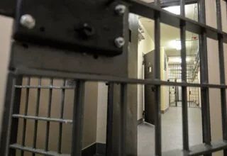 В Узбекистане осужденным могут разрешить покупать товары через интернет