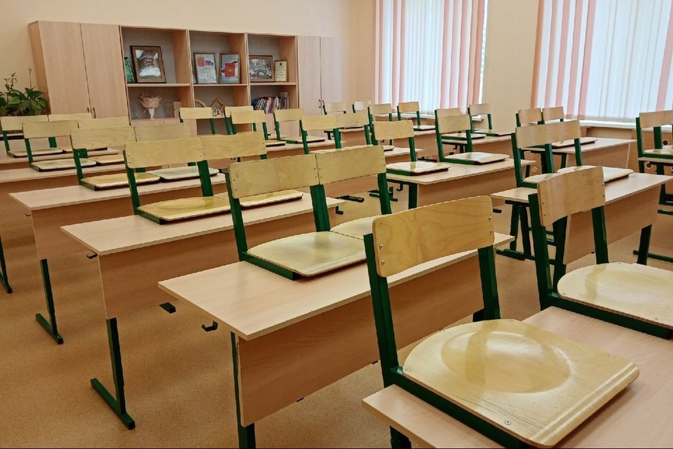 Родителям и посторонним лицам ограничат вход в школы Узбекистана