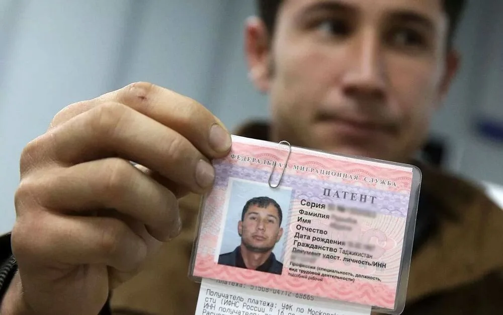 Rossiyada rasmiy daromadi past bo‘lgan migrantlarga patent berish rad etilishi mumkin