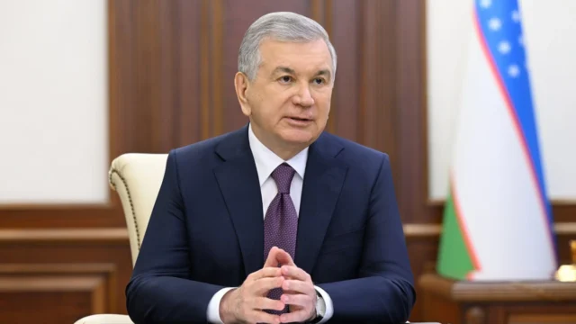 Shavkat Mirziyoyev Vladimir Zelenskiyni Ukraina Mustaqilligining 35 yilligi bilan tabrikladi