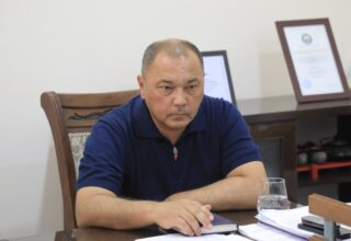 Экс-главу Налогового управления Ташкента судят за растрату и злоупотребления