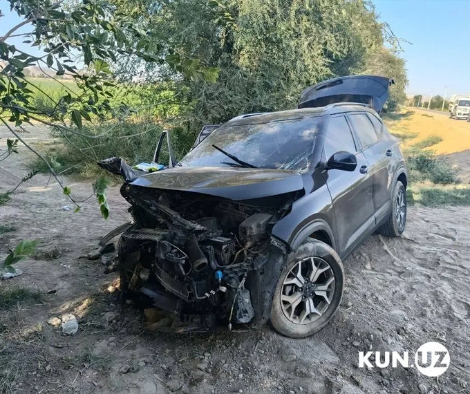 Хоким Зафарабадского района Джизакской области попал в ДТП: он в реанимации