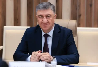 Пулат Бобожонов освобожден от должности замсоветника президента