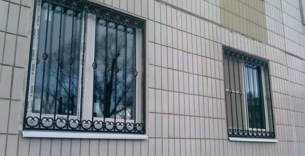 В Ташкенте приостановили демонтаж оконных решёток после недовольства жителей