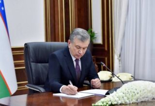 Президент подписал закон о совершенствовании узбекского алфавита