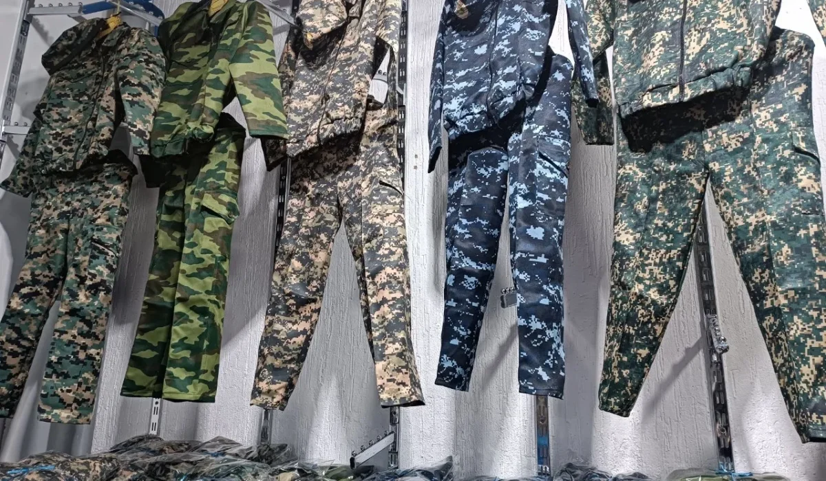 В Узбекистане хотят запретить одежду, похожую на форму госслужащих и военных